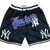 1New-York-Yankees-Vintage-Navy-Shorts