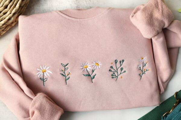 Unisex Pink Daisy Embroidered Sweatshirt, T-Shirt, Hoodie : A Floral Gift for Her and Mama